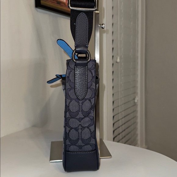 Coach Thompson Signature Jacquard Varsity Stripe Crossbody Messenger Bag - Picture 3 of 11